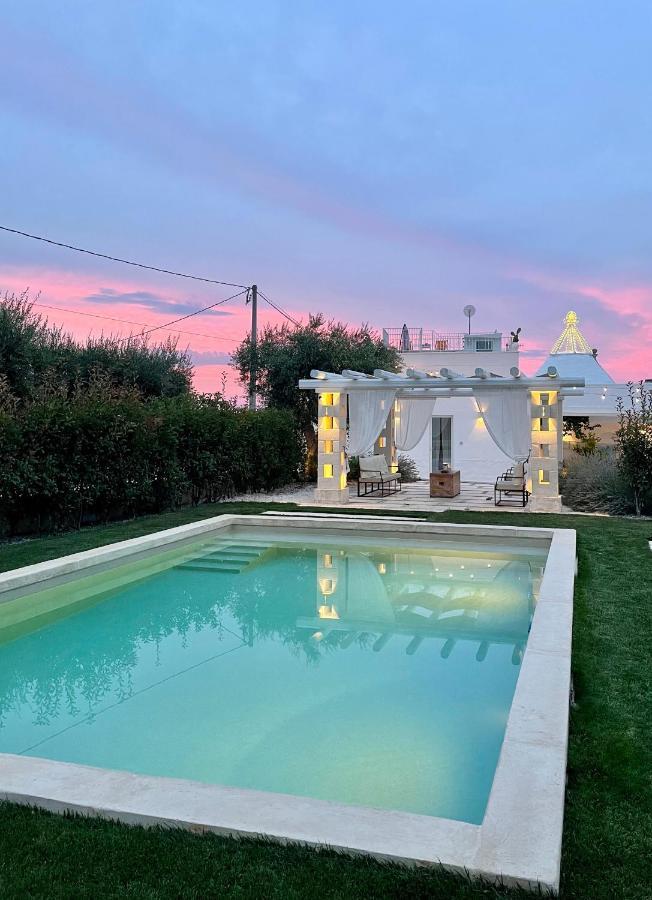 Trullo San Vincenzo Con Piscina Casa de hóspedes *